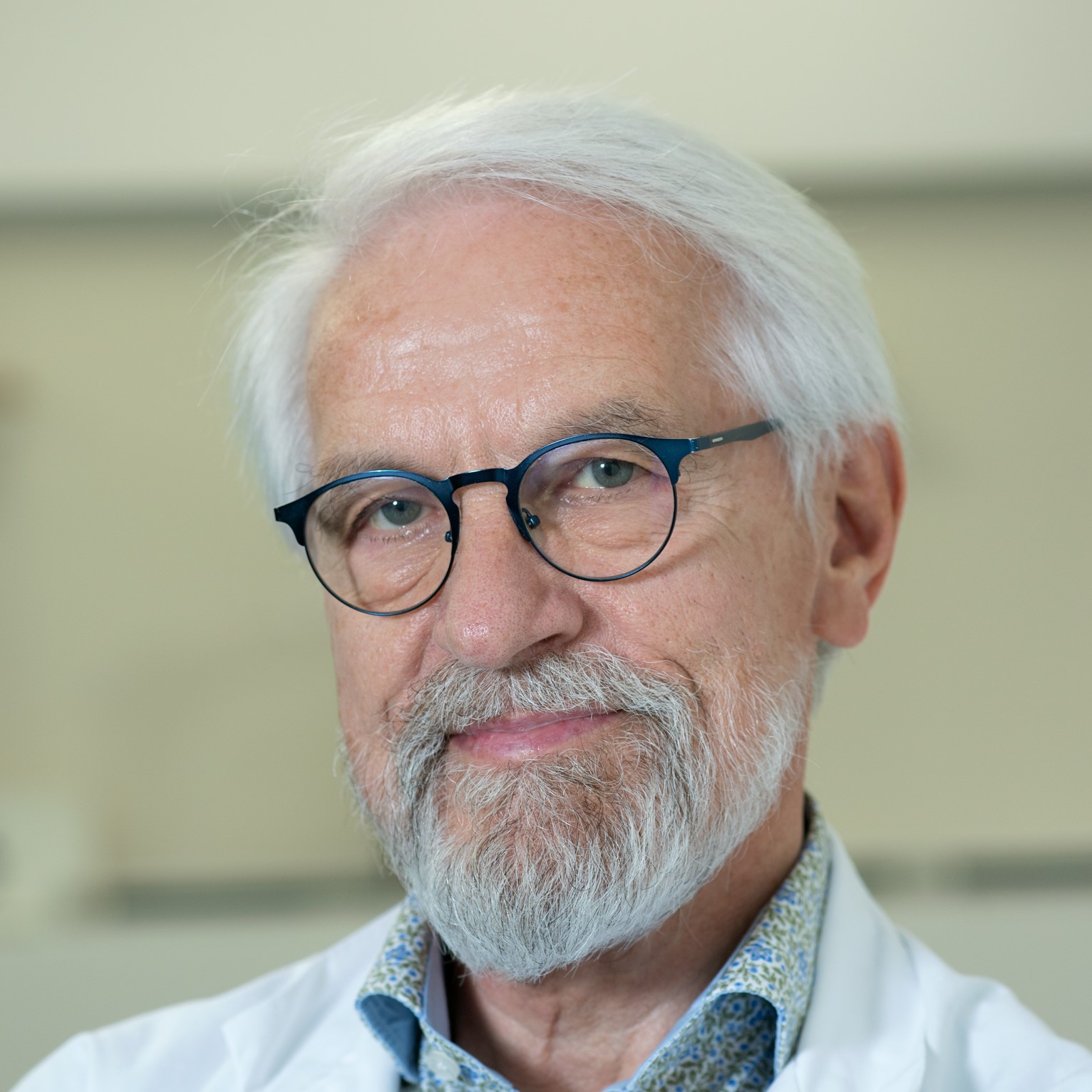 Prof. Dr. Jean Schoenen